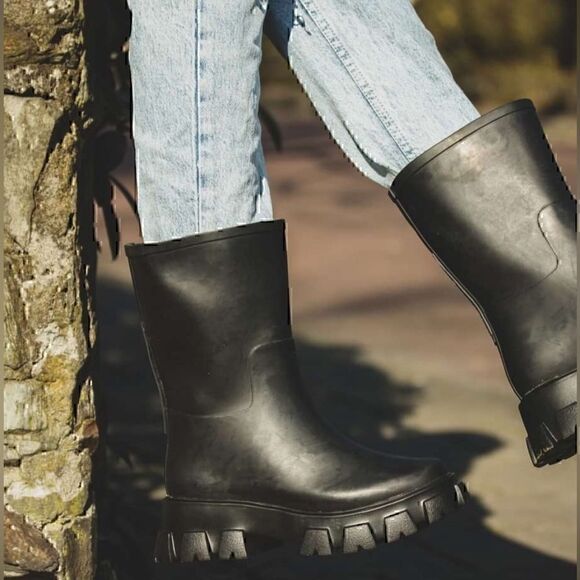 Ilse Jacobsen Handmade Black Winter and Rain Boots Wellies 3/4 height Size 36 - Picture 1 of 14